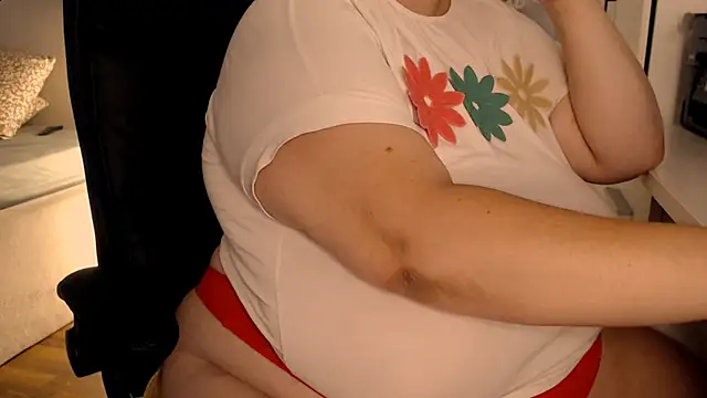 SilkQueenn live cam