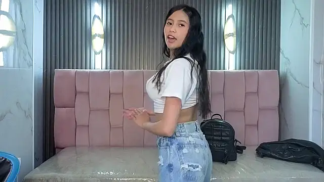Eimy18_b