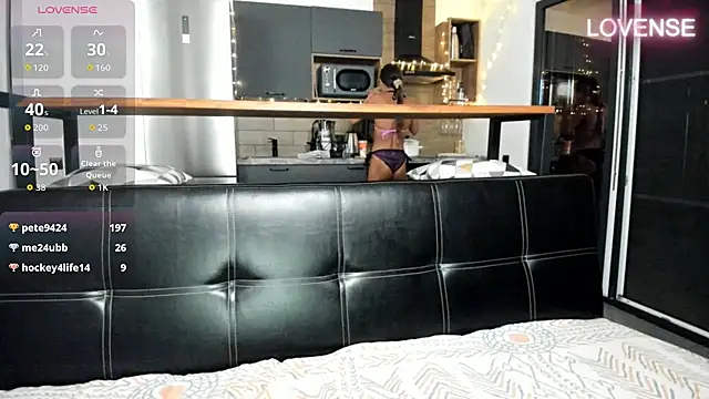 ElizSweet live cam on StripChat