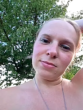 Sexysanny900 Live Webcam on Stripchat