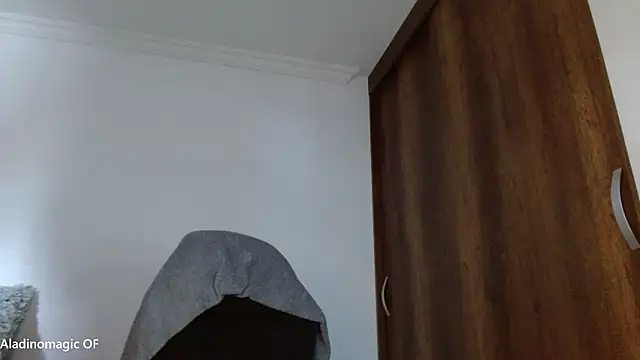Noah_jhonsonn webcam