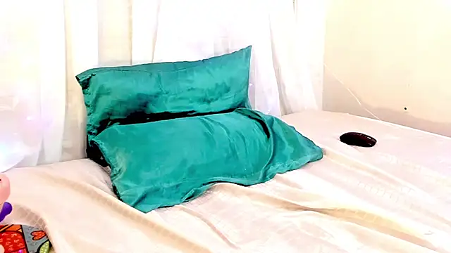 lilahSweet webcam