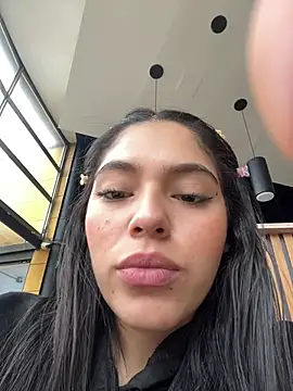 haily_babe live cam on StripChat