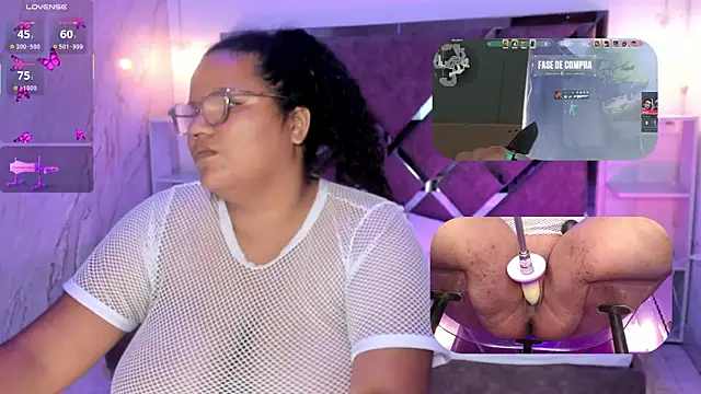 MhiaRey live cam on StripChat