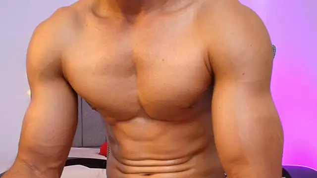 Adonys_Lewis_ live cam on StripChat