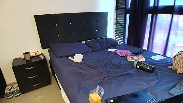 NicoDavisOfficial webcam