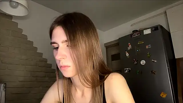 ZaraGuyette webcam