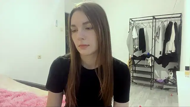 JuleCawood live cam on StripChat