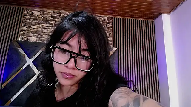 Amy_channel webcam