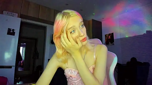 _Alice_Kitty live sex cam