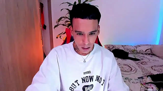 damianwhite - Damianwhite's free webcam - UK Sex Cams