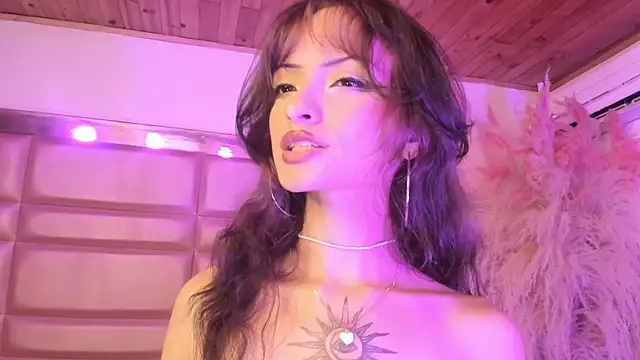 MaddieStark live cam on StripChat