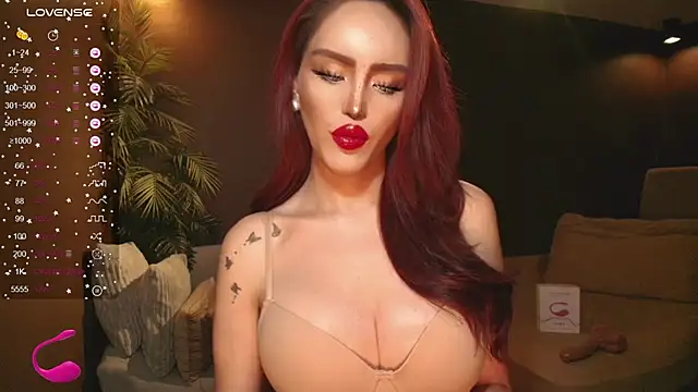 Model: GoddessaXX