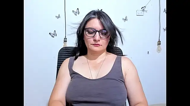 Amie_Adams82_ webcam