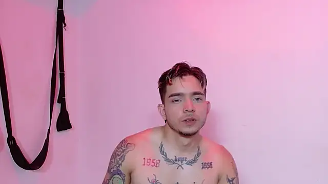 AliceandMax webcam