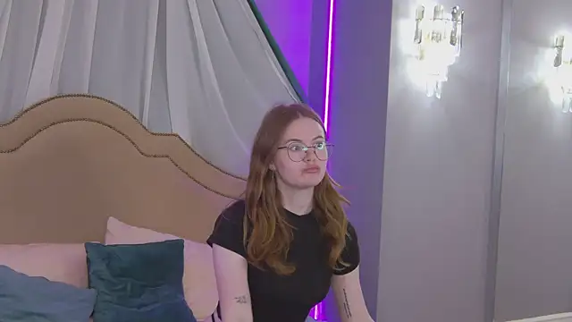 ClaireFlowers live cam on StripChat