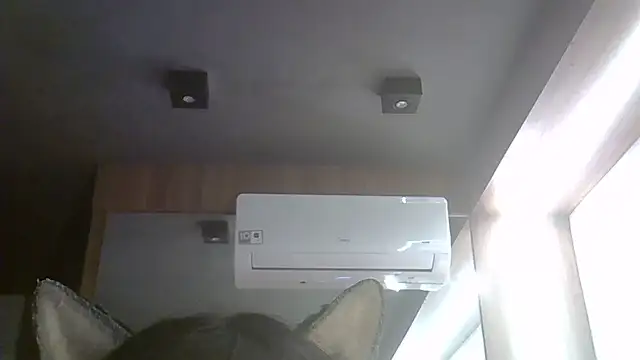 skinnykitten - SkinnyKitten's free webcam - UK Sex Cams
