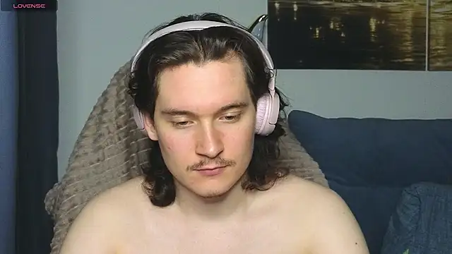 MoreRealAlex webcam
