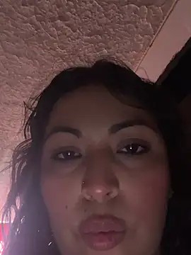 karlyprintt live cam on StripChat