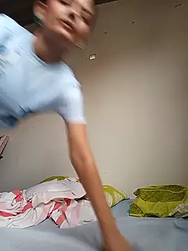 natural_girl_ (F teen) - Clamps in tits🔥