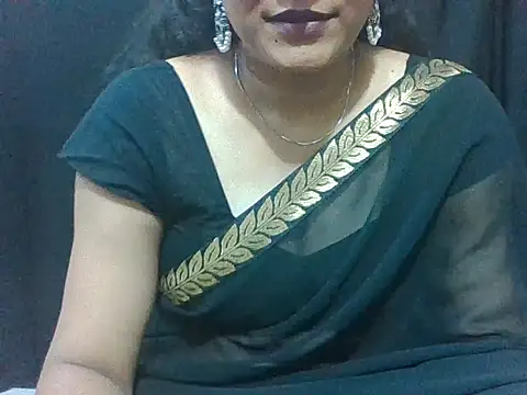 Thilothama_Vaishu live cam on StripChat