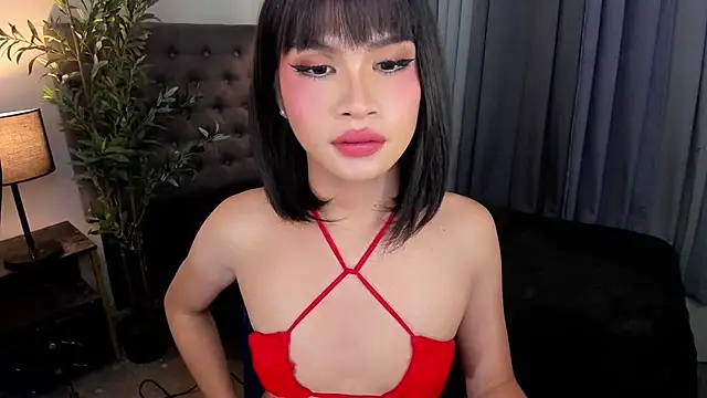 delightfulasianhugecock webcam