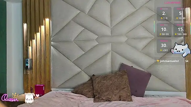 Ivory_Dlacour live cam on StripChat
