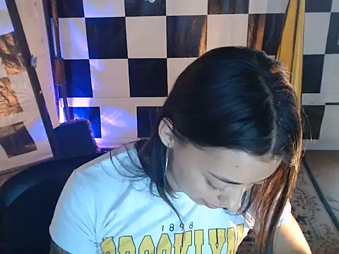 kendraof live cam on StripChat