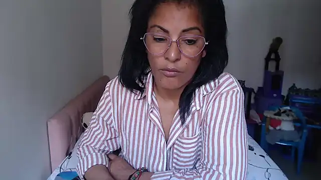 kateleyagrey webcam