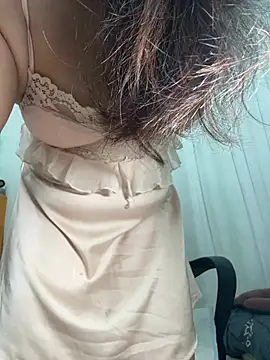 light_wei live cam on StripChat