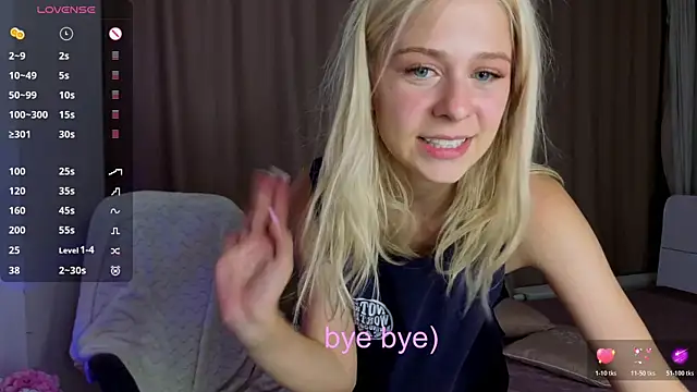 apheliastar (F teen) - leg-split in panties