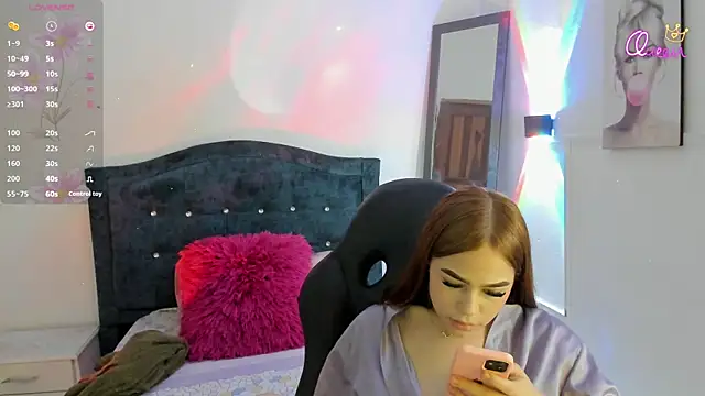 zaharavela_ webcam