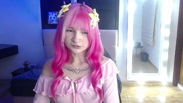 _Charlotte_Collins_ webcam
