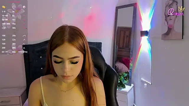 zaharavela_ webcam