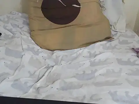 234lucy webcam