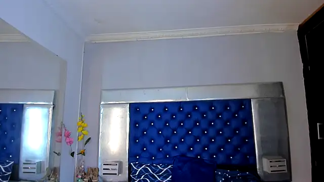 Ciara_HotTs webcam