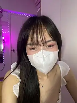 Lov3lily webcam
