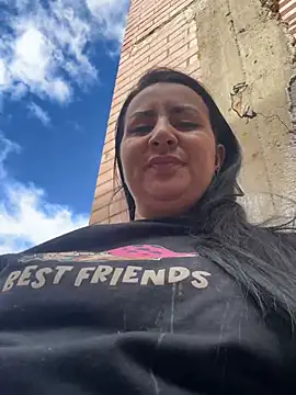 Abril_Luv webcam