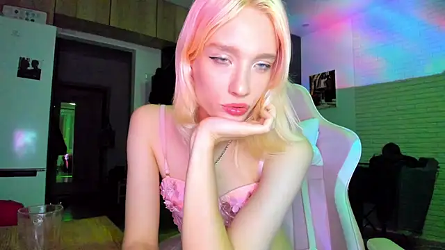 _alice_kitty (T young) - naked 2m