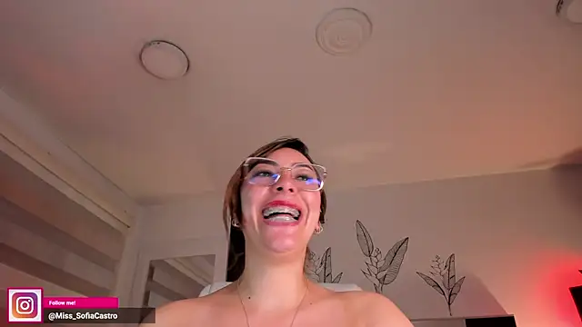 miss_sofiaa webcam