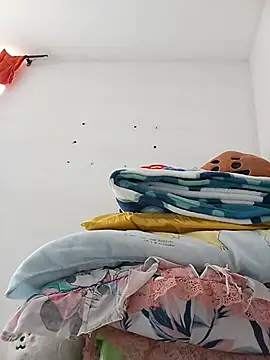 mitzukywinteer live cam on StripChat