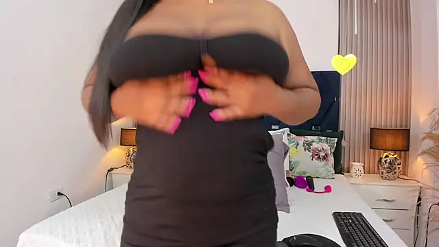 gabytyara2 live webcam