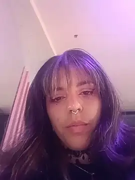 ivannabellini live sex cam