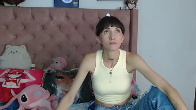 Sakura_and_yuki webcam