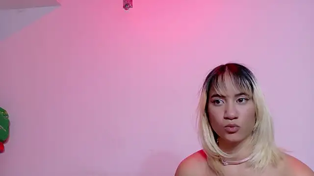 AliceandMax webcam