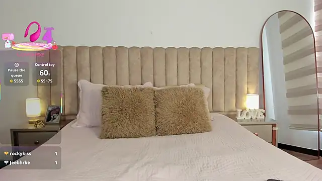 Sophie_Restrepo webcam