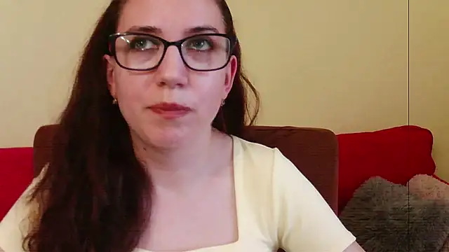 EmilyHotAngel webcam