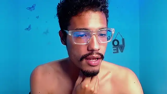 wolf_vip_ webcam