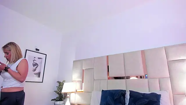 Alisson_Valkiria webcam