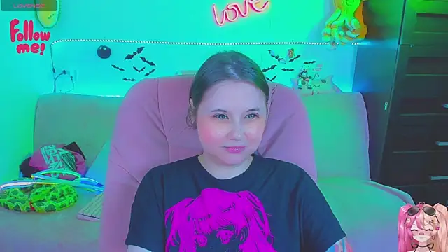 Lolisuccub webcam